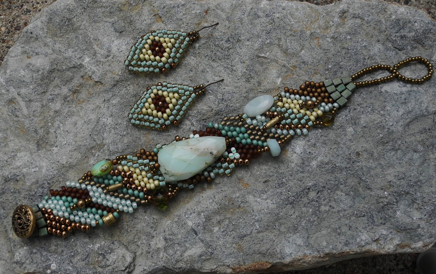 Beautiful - Free Form Peyote Stitch Opal Beaded Bracelet