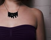 Lace necklace - black or white