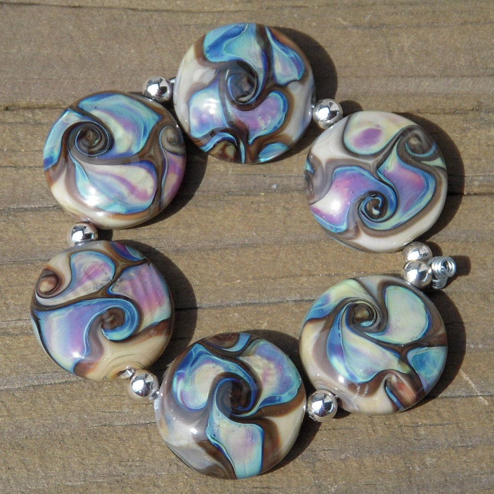 Handmade lampwork beads...Rampage