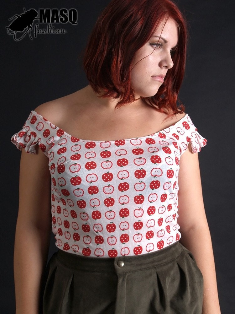 MASQ Poison apples top in white and red with frills XL XXL