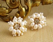 Gold Stud Earrings / Dainty Lace Wedding Posts / Crystal Rhinestones / Ivory Pearls / "Lys"