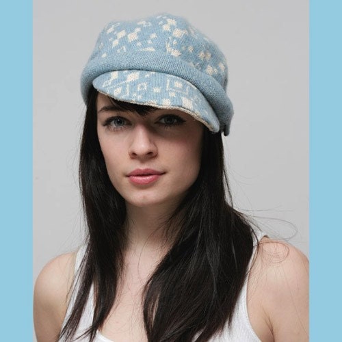 Retro cashmere cap