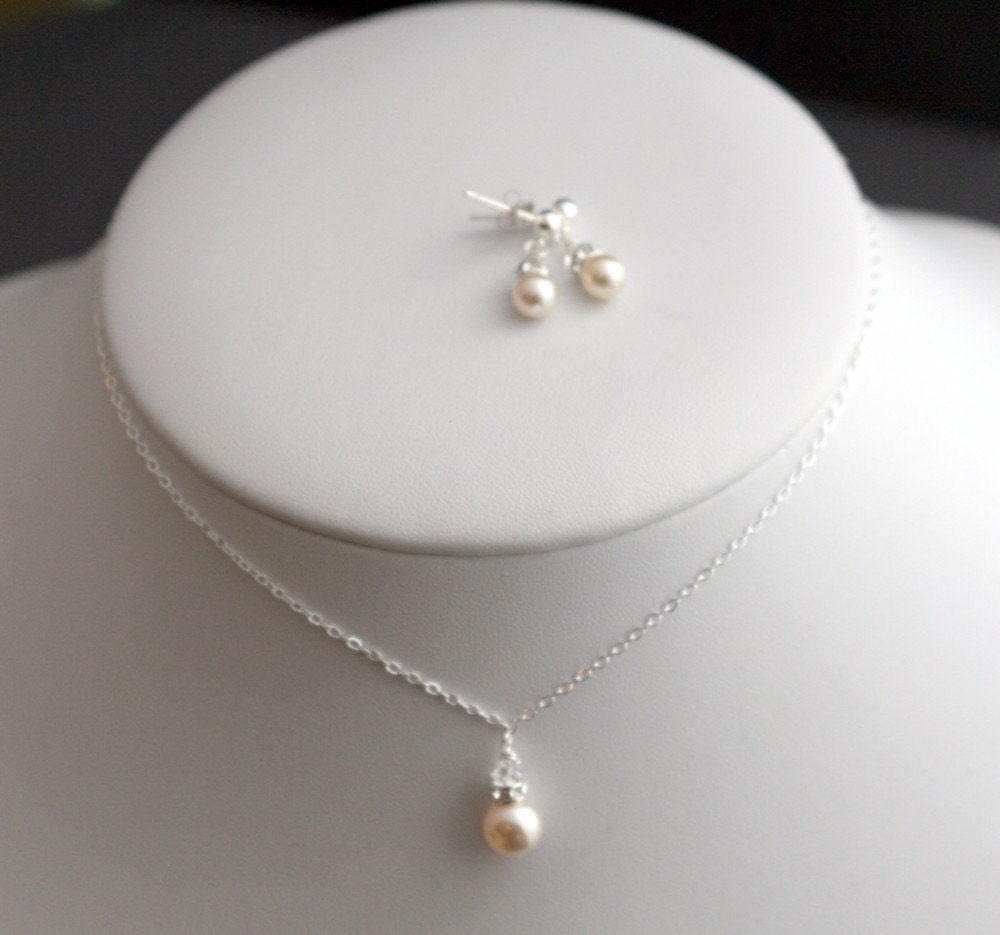 Weddings Jewelry Pearl drop Necklace Baby Isabelle Pearl Drop Flowergirl gift  FREE U.S. Shipping Junior Bridesmaid gift