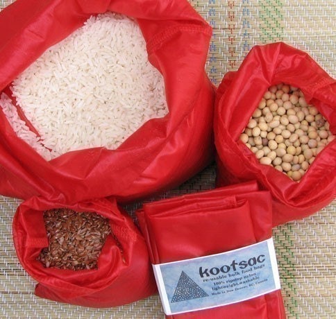 Re-usable food bags - set of three red