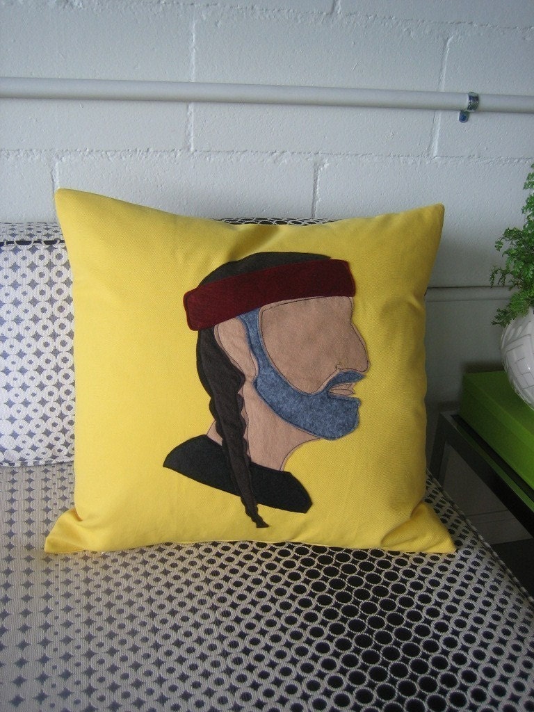 Willie Pillow