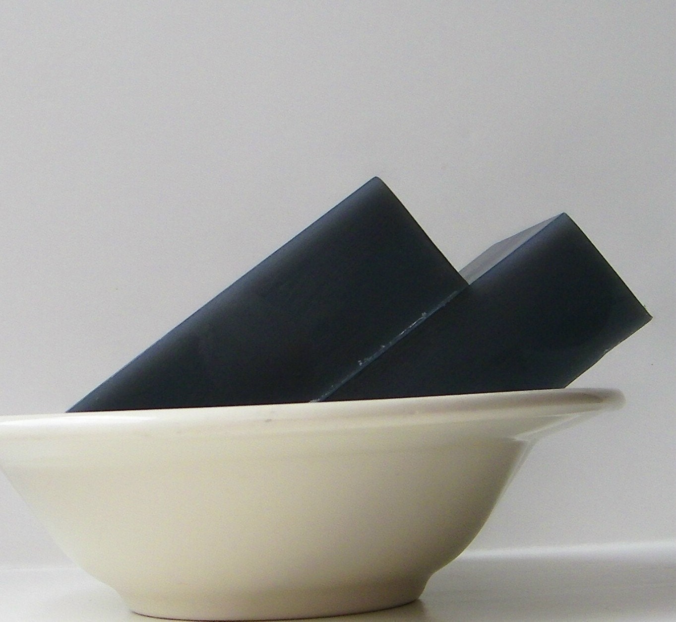 Natural Vegan Soap Noir Scent