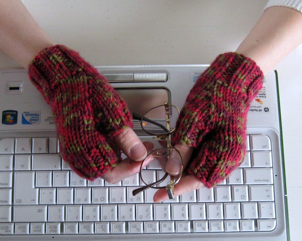 Fingerless Mittens Knitted Variegated Red