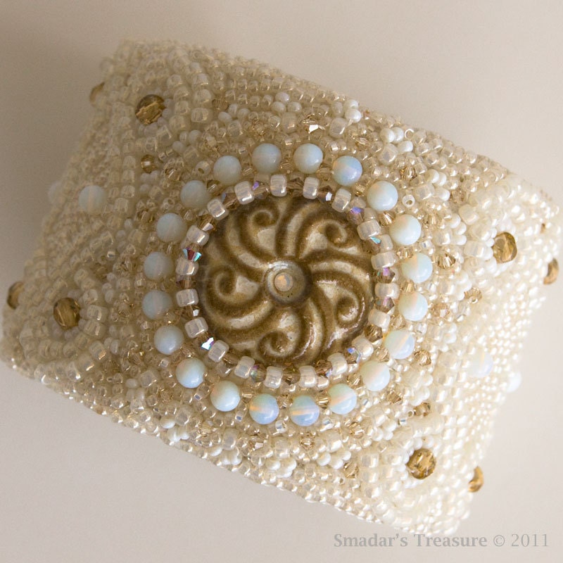 Beaded Cuff Bracelet with Cabochon in Cream, Gold, White Opal