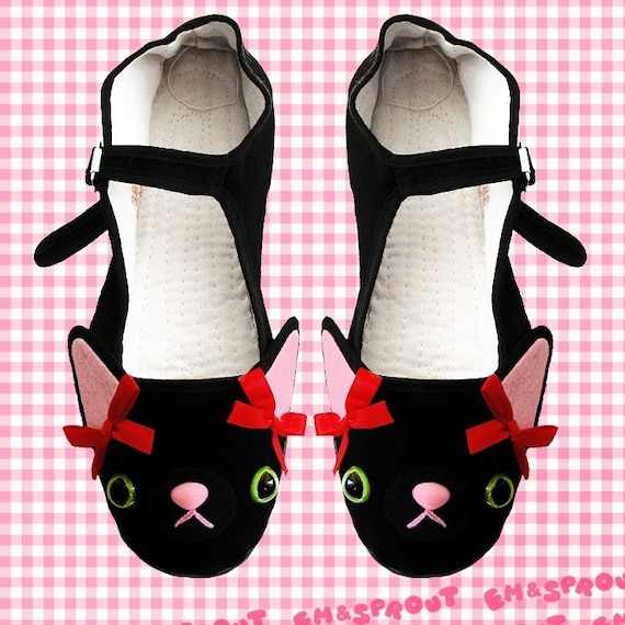 Kitty Cat Mary Jane Shoes - Size 9