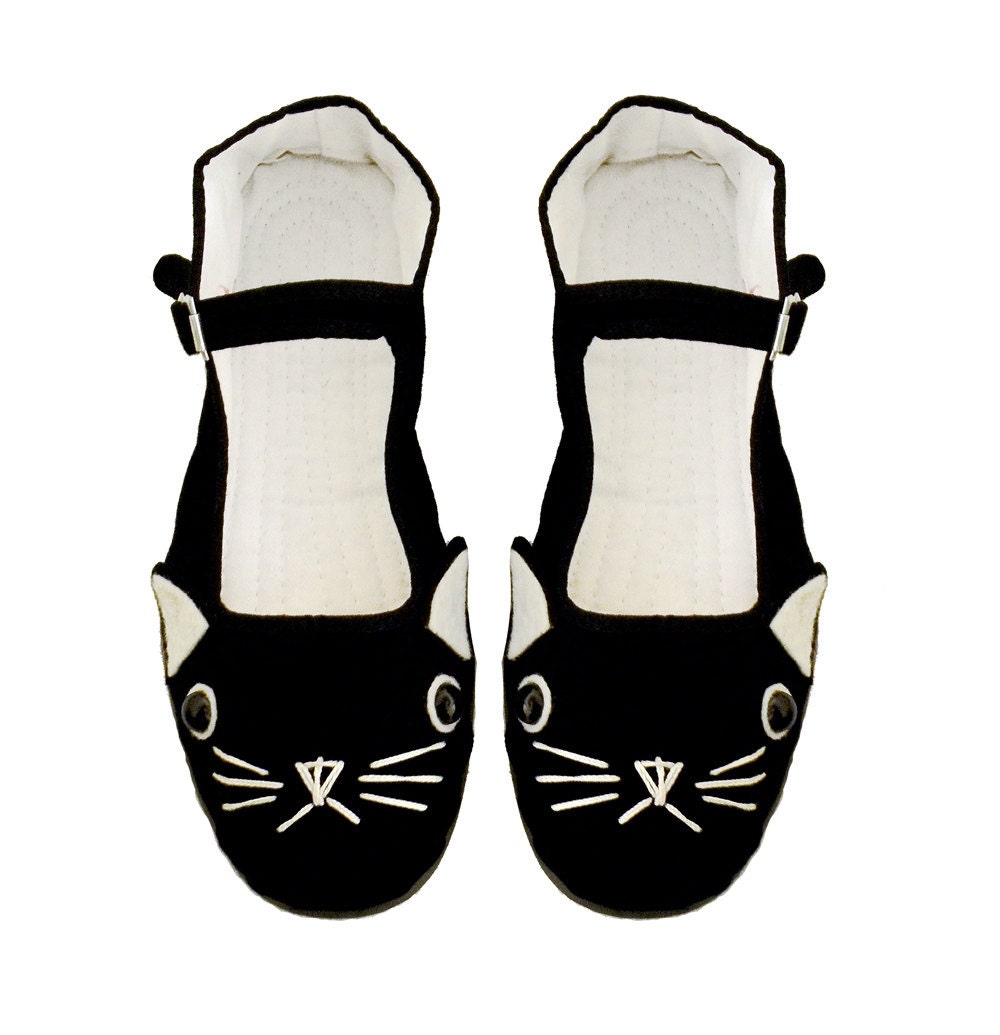 Cat Shoes - Embroidered Kitty Flats Mary Janes- Ladies Size 5