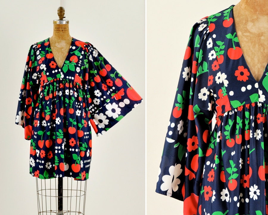 mod print dress with huge sleeves