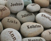 Personalized Wedding Favors with Guests' Names (Set of 30) - Engraved wedding stones by sjEngraving