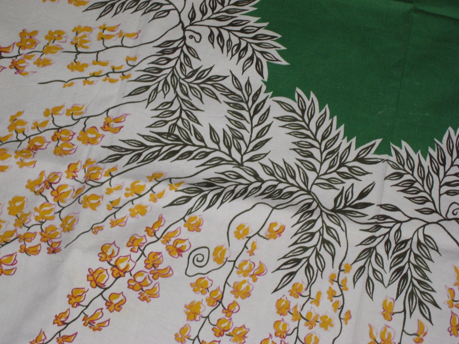 Vintage Floral Tablecloth