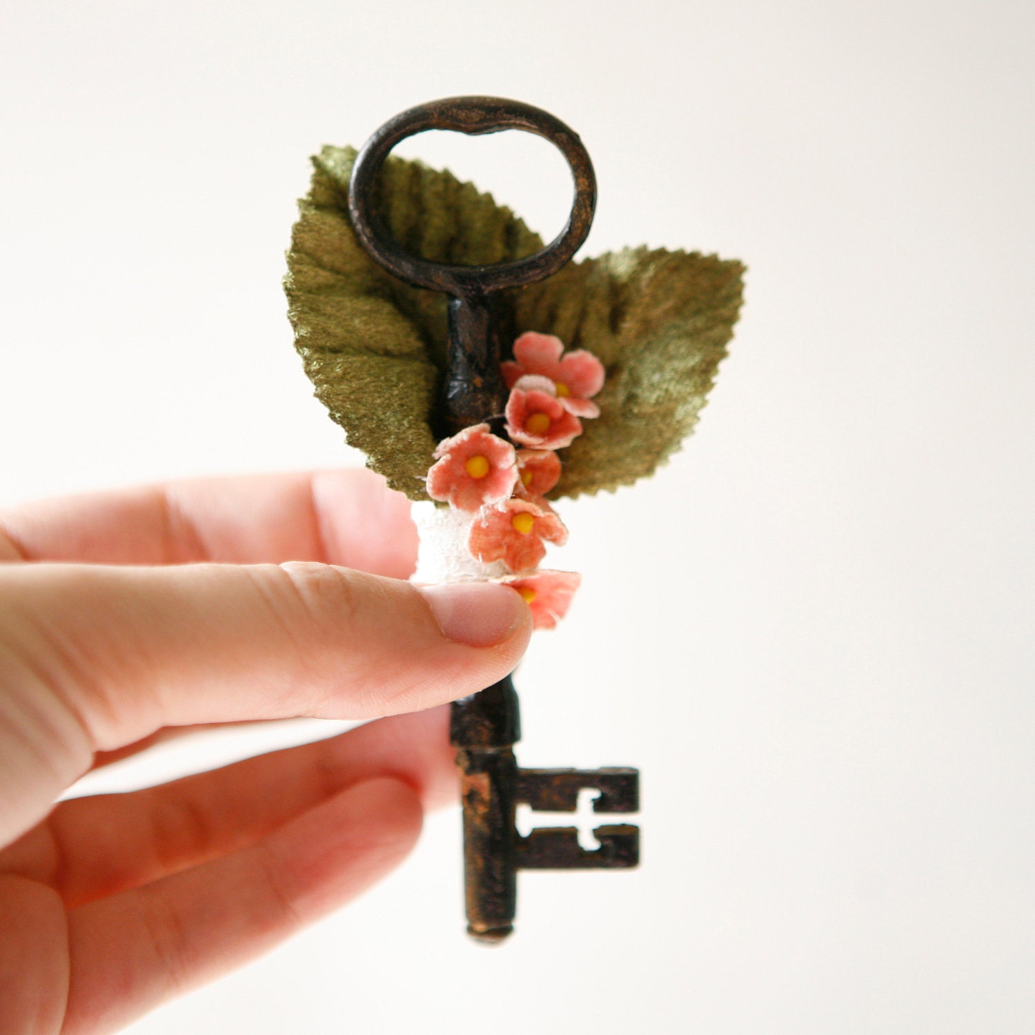 secret garden - embellished antique key