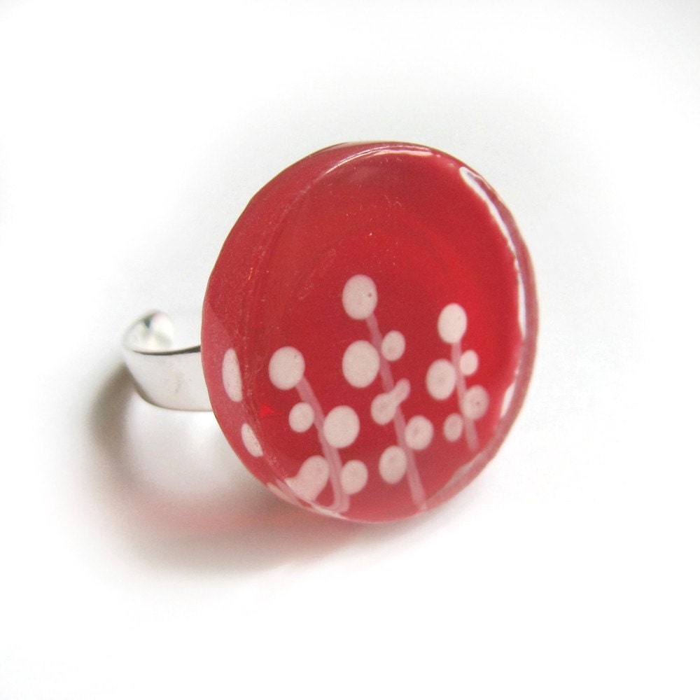 Red foliage ring - hand painted glass -