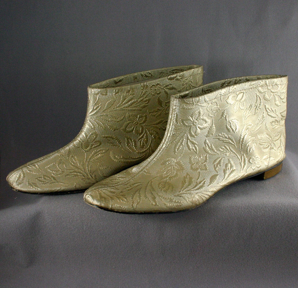 Vintage 60s Gold Brocade Lounge Booties Slippers, Size 9-10