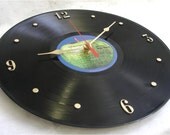 The BEATLES 1967-1970 (Blue Album) - Recycled Record Clock