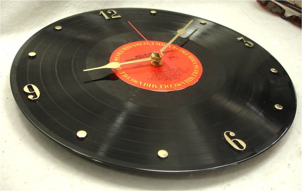 WILLIE NELSON Somewhere Over The Rainbow - Recycled Record Clock