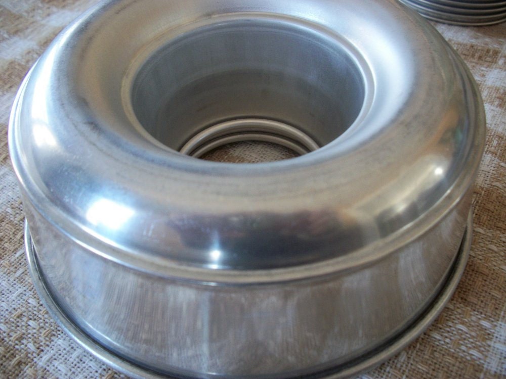 Lot of VINTAGE BUNDT CAKE Tins -2 Cake Pans perfect for baking crafts and organizing
