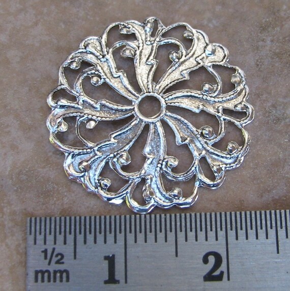 6 Antiqued Silver Brass Round Filigree Jewelry Findings 327