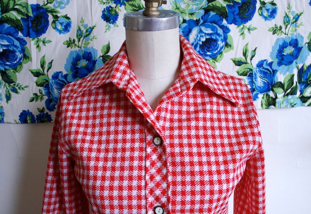 Vintage Red Polyester Shirt. women's picnic shirt.