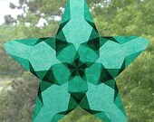 Green Poppy Window Star Sun Catcher with 5 Points