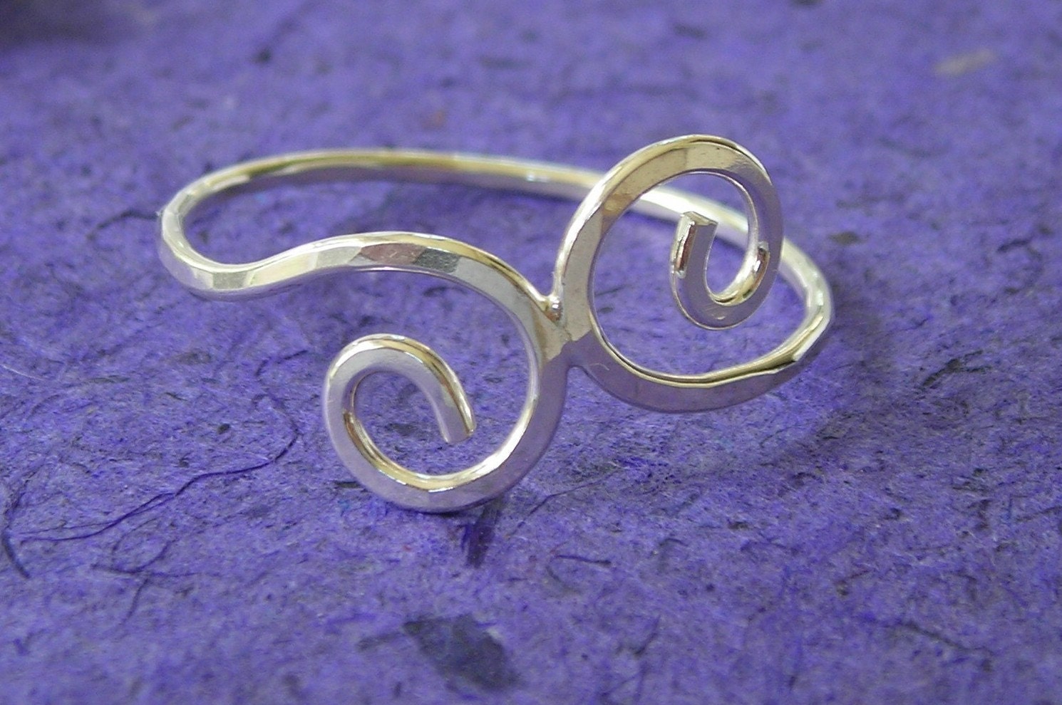 Silver Swirl Ring