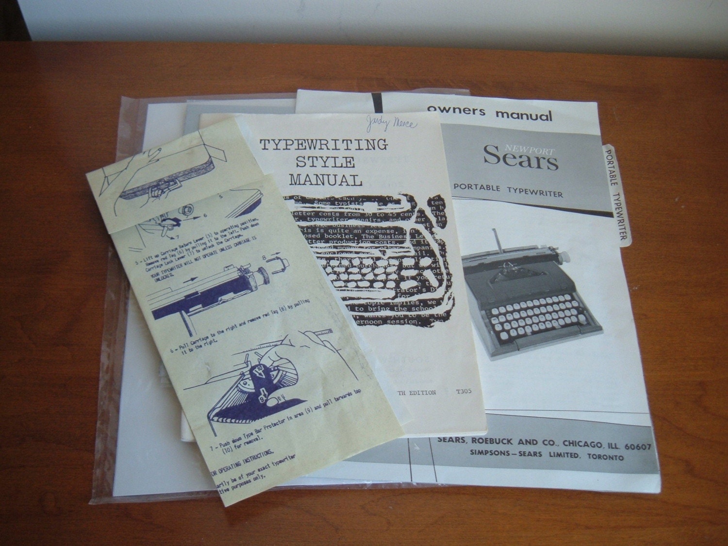 YARD SALE vintage green Newport typewriter