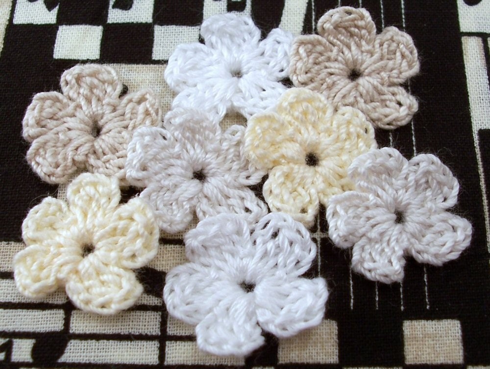 White Neutral Small Crochet Flowers