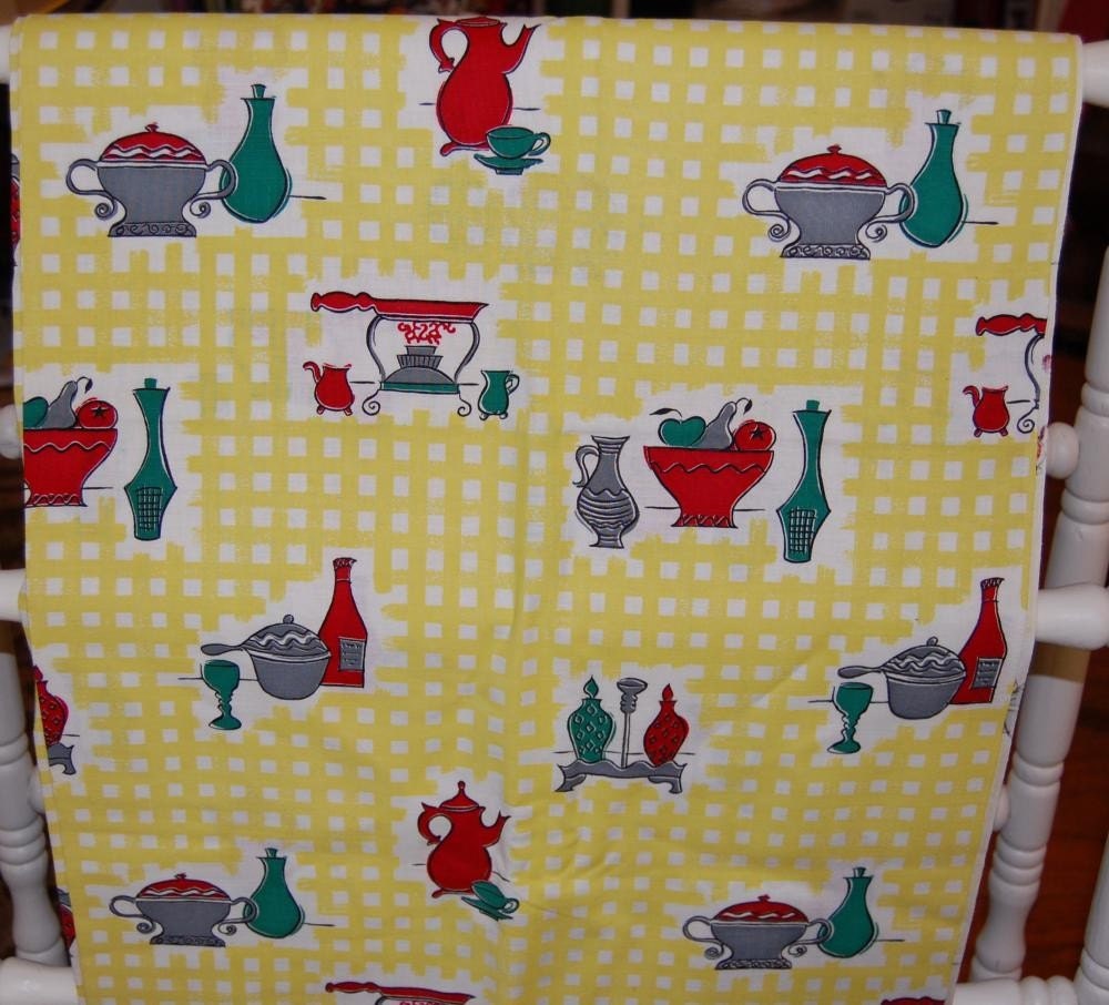 SALE: Vintage 1950s 60s Novelty Kitchen Yellow and Red Fabric 3.5 Yards