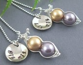 Set of 2 - 2 peas in a pod sterling silver personalized hand stamped big sis and lil sis charm necklace for best friends, sisters