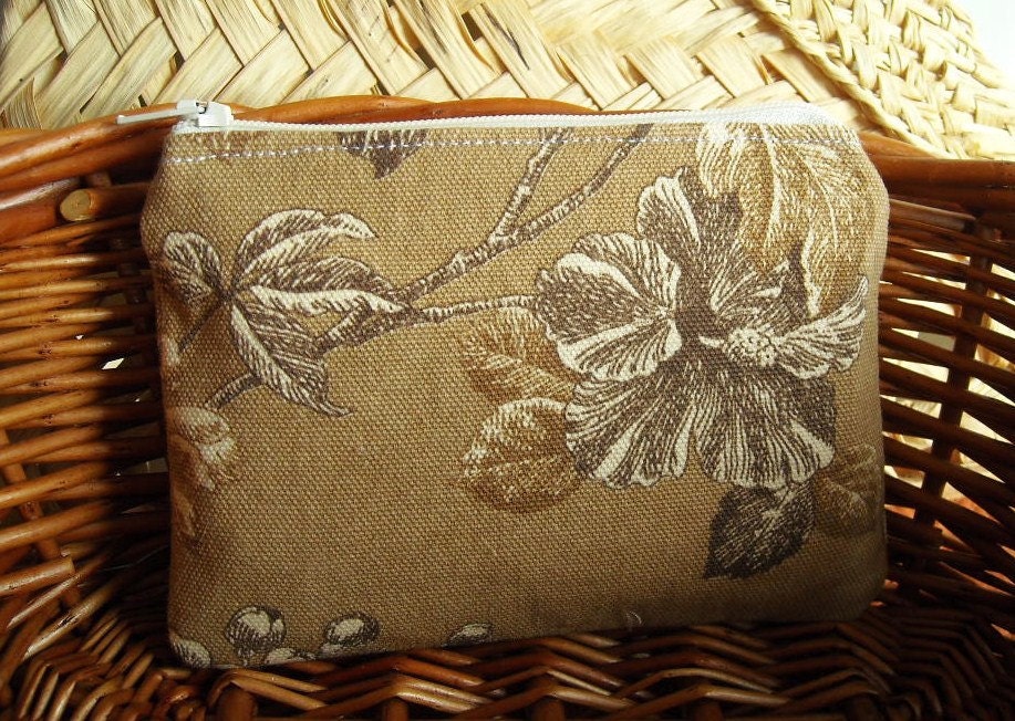 Mini Zipper Pouch in Khaki Florals - K