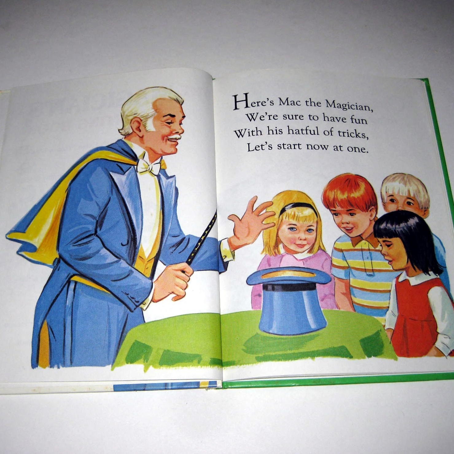 The Magician's Counting Book Vintage 1970s Children's Book