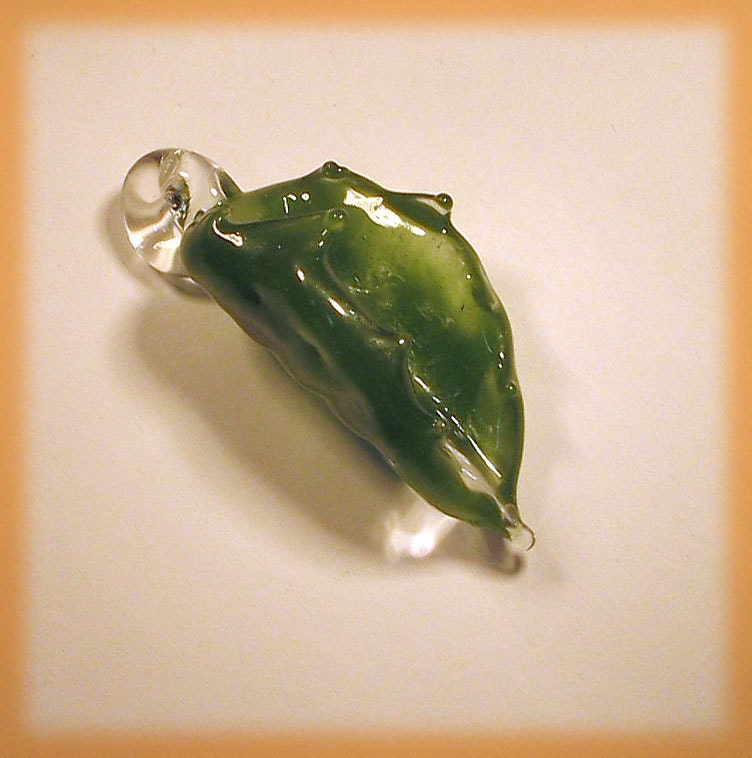 Green Boro Venus Fly Trap Lampwork Glass Focal Bead Pendant Goth