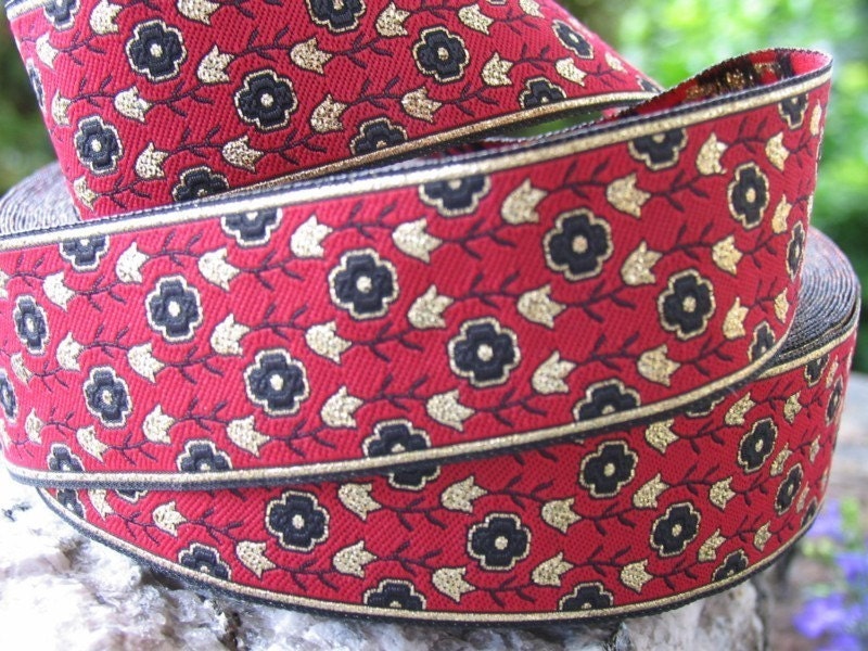 3 yards MILLE FIORE Jacquard trim, in red, gold and black. 1 3/8 inch wide. 608-C