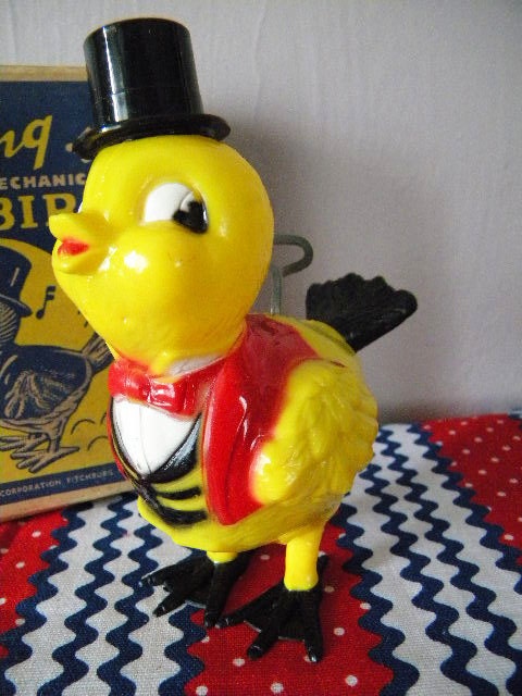 Vintage Irwin Singing Mechanical Bird in Box