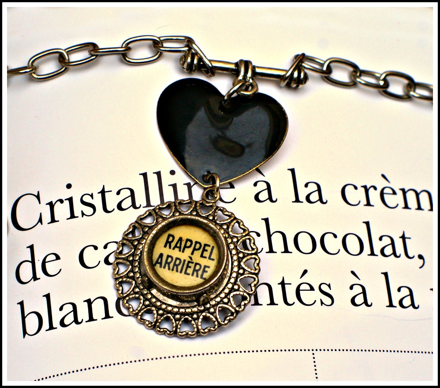 Vintage Typewriter Key Necklace - Rappel Arrière