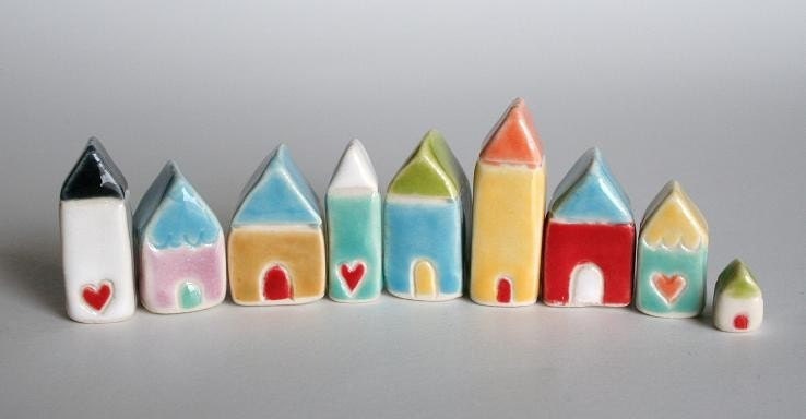 CUSTOM LITTLE  HOUSE - YOUR COLOURS YOUR WAY