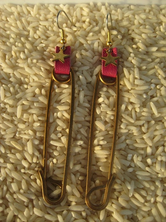 Pin with Pink Leather and Star