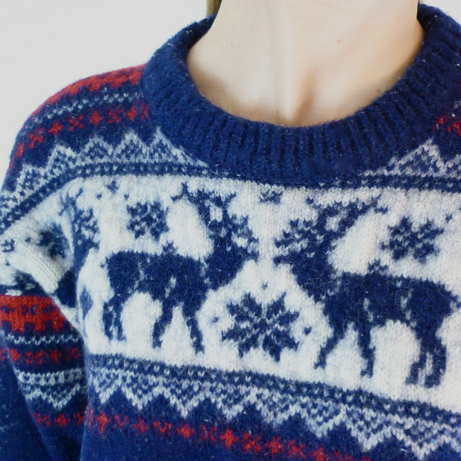 Deer Sweater - Vintage Deer Sweater