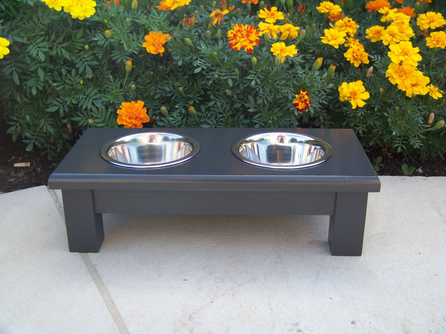 Black Elevated Dog Bowl Feeder 4.5" Tall with 1-Pint Bowls