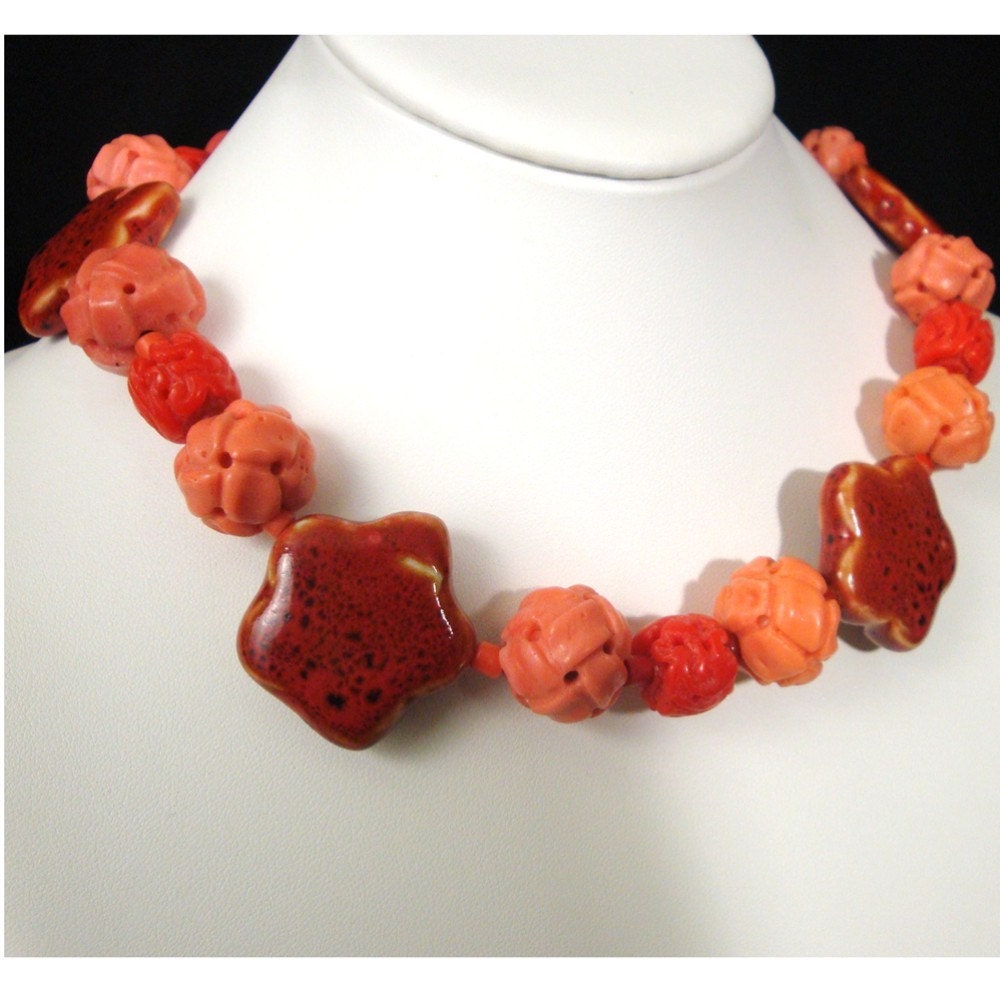 RED, Peach Orange Necklace,Valentine Colors, SALE, rare Carved Peking Coral Glass, My red Ceramic Stars, Unusual, Vintage Beads