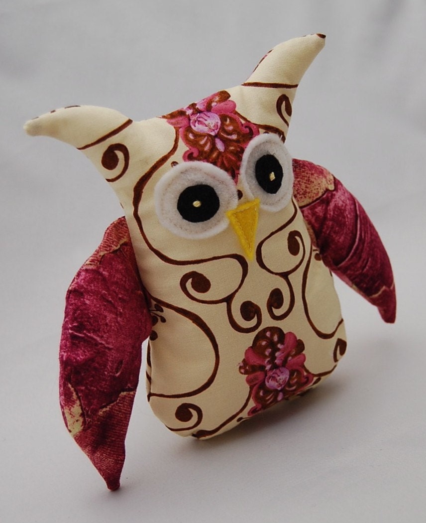 Swirls Bop Baby Owlet - Cute kind of fancy fabric