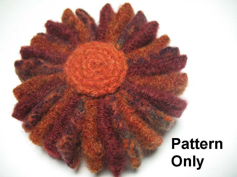 Wreath Flower Pin Pattern- instructions to create a flower pin with recycled wool felt