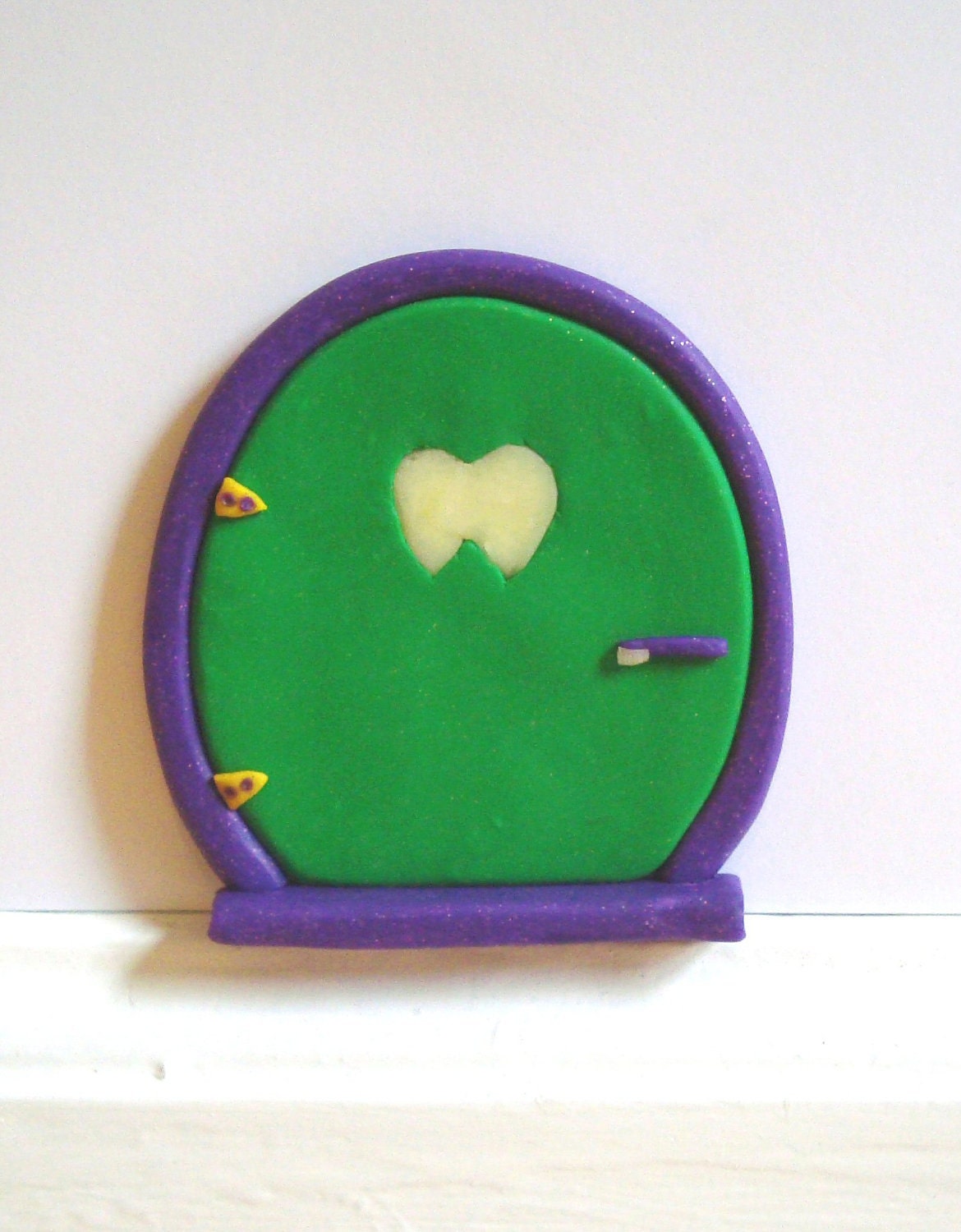 Tooth Fairy Door With Glow-in-the-Dark Tooth Window, Toothbrush Door Handle- Green Sparkly