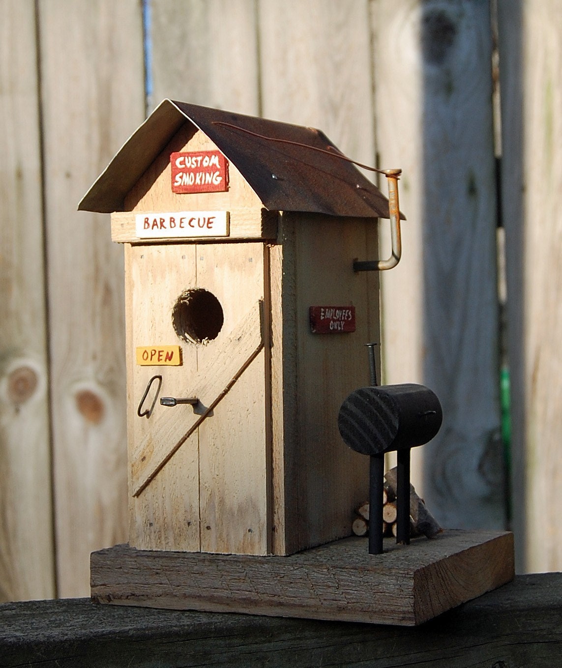 BBQ Birdhouse