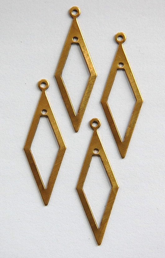 2 Hole Raw Brass Long Diamond Pendant Drop mtl054A
