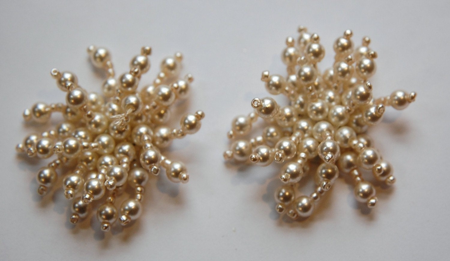 Ivory Pearl and Seed Bead Spray Appliques Cabochons Version 3 btn001DD