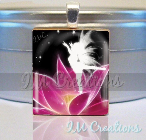 Scrabble tile pendant - White Fairy on Flower (WHM013)