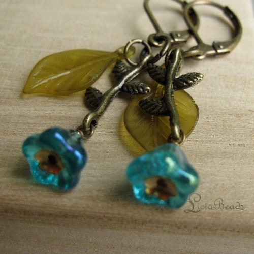 Blueberry Vine -  vintage style floral earrings